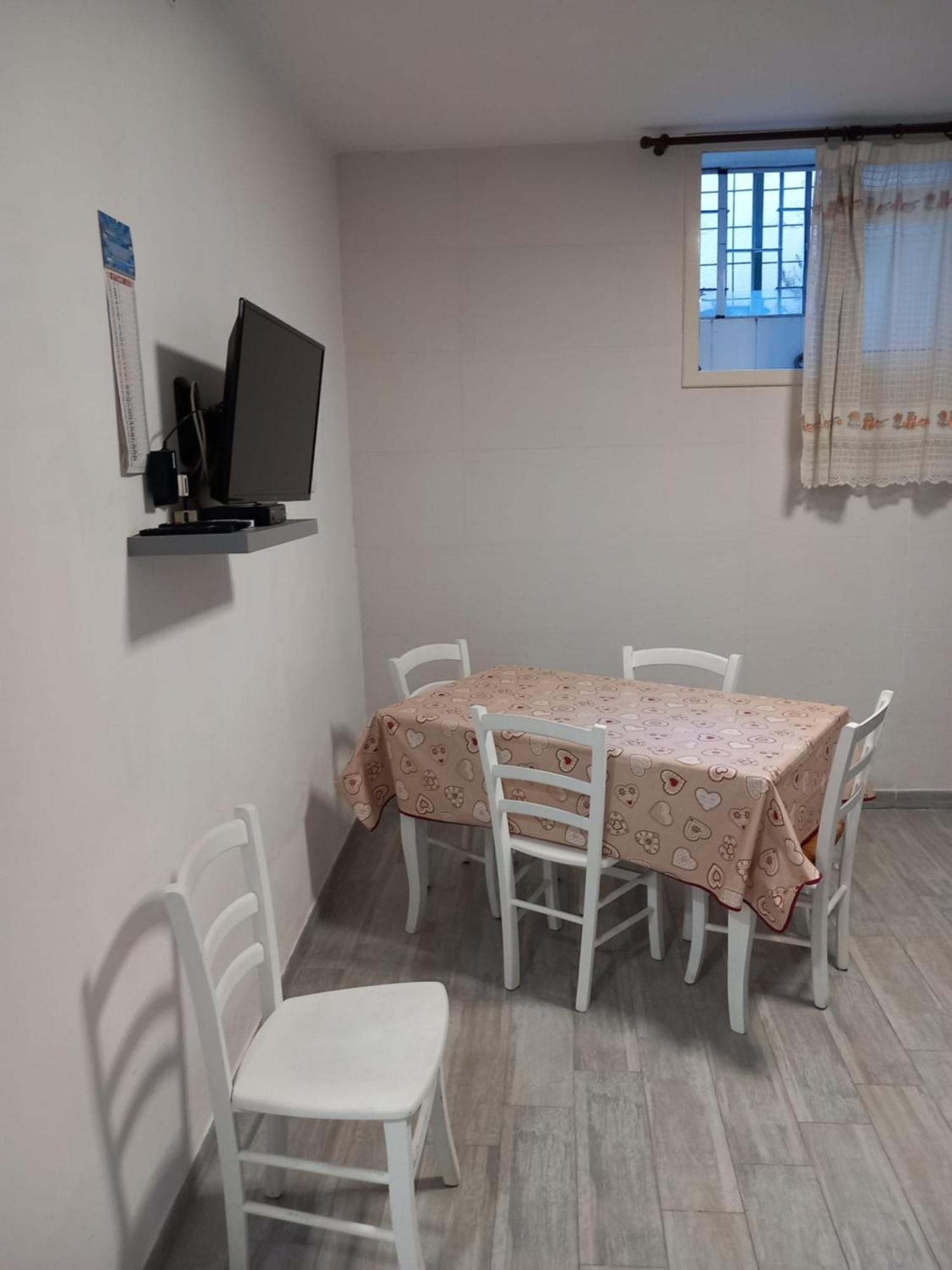 Appartamenti Cavarretta Seminterrati Монделло Номер фото
